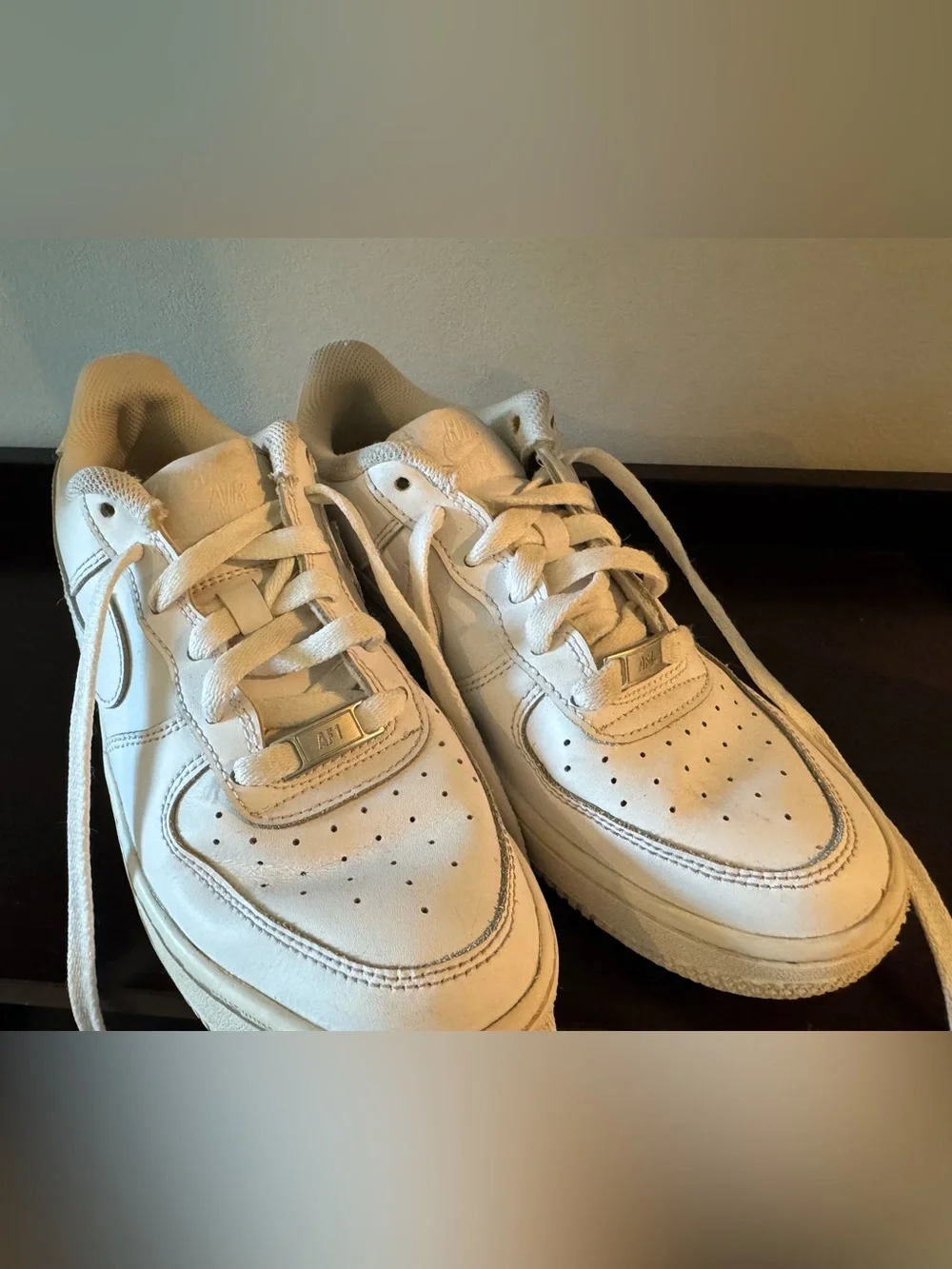 Nike AF1 5.5Y white leather Air Force 1 youth size 5.5 (missing insoles)